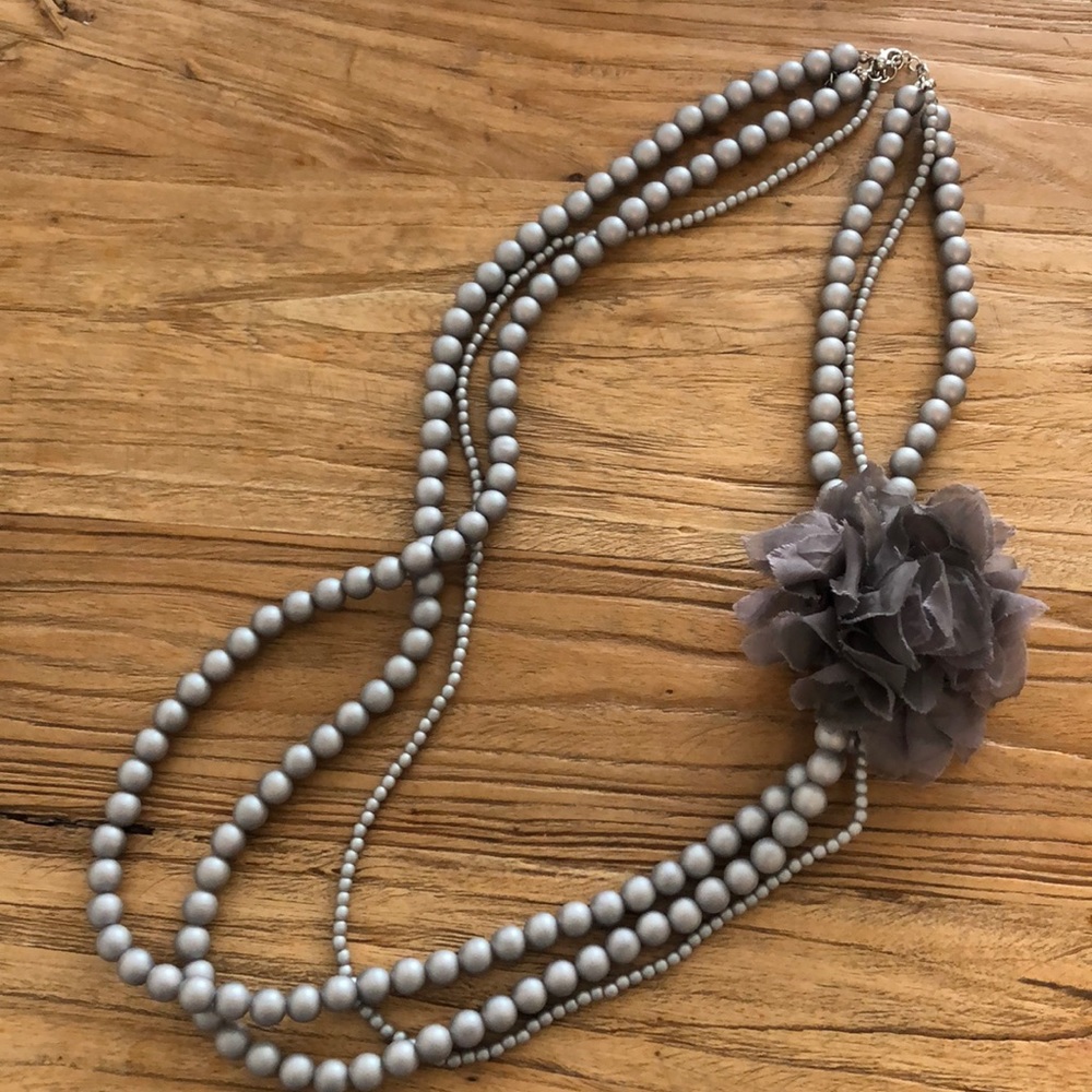 Cotton pearl necklace